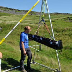 Demo of a K&B stretcher and Larkin Frame