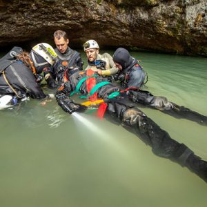 Checking an injured diver (Saturday dive workshop), Wookey Hole (Pic: B.Biela)