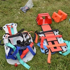 A short Slix (left) and the new spine board and head blocks (right)