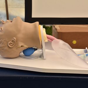Newly acquired airway management training aid