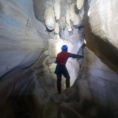BCRC Norway visit - traversing Kvanndalsgrotta ice cave